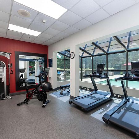 Hampton Inn & Suites Raleigh Cary Lenovo Center Extérieur photo