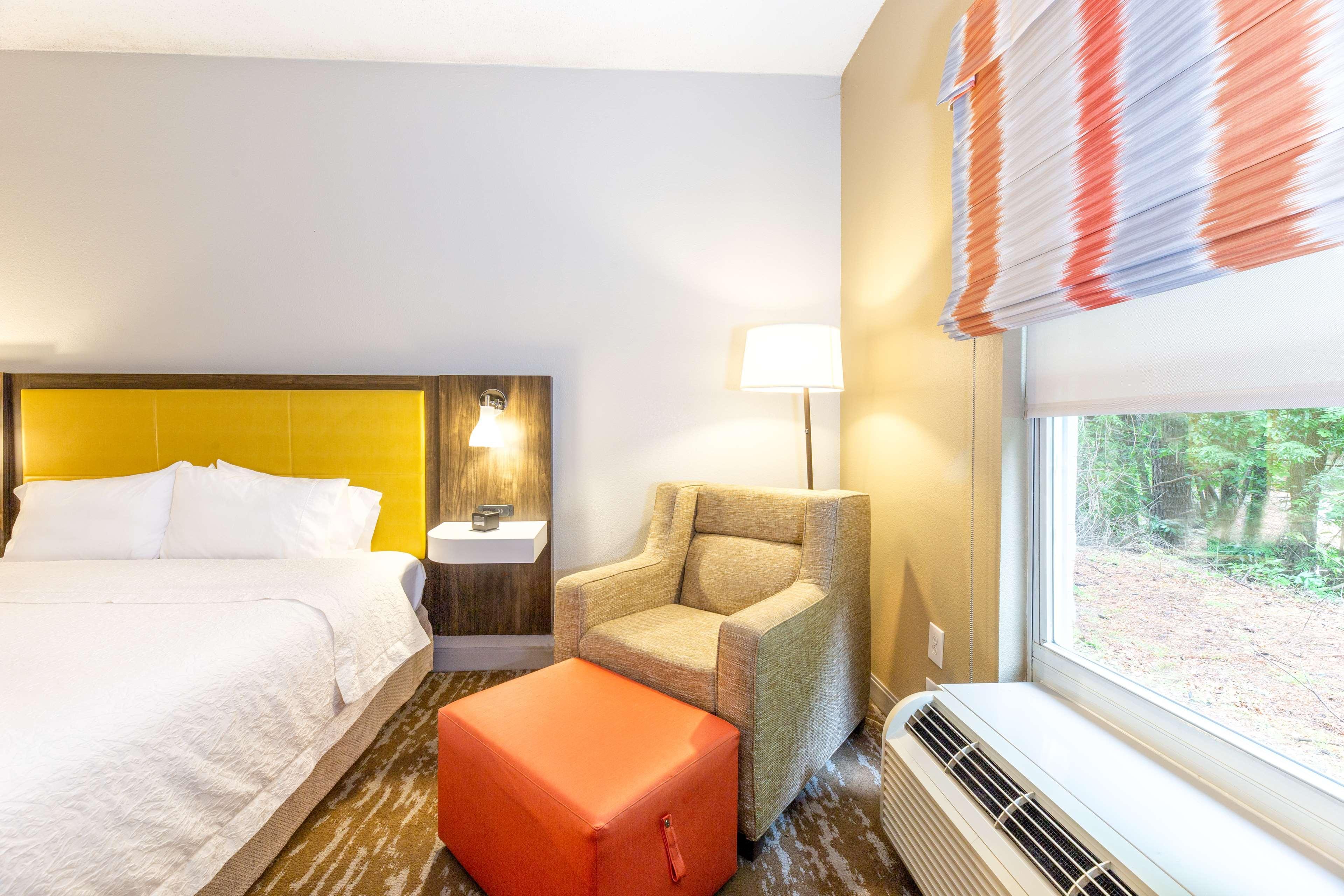 Hampton Inn & Suites Raleigh Cary Lenovo Center Extérieur photo