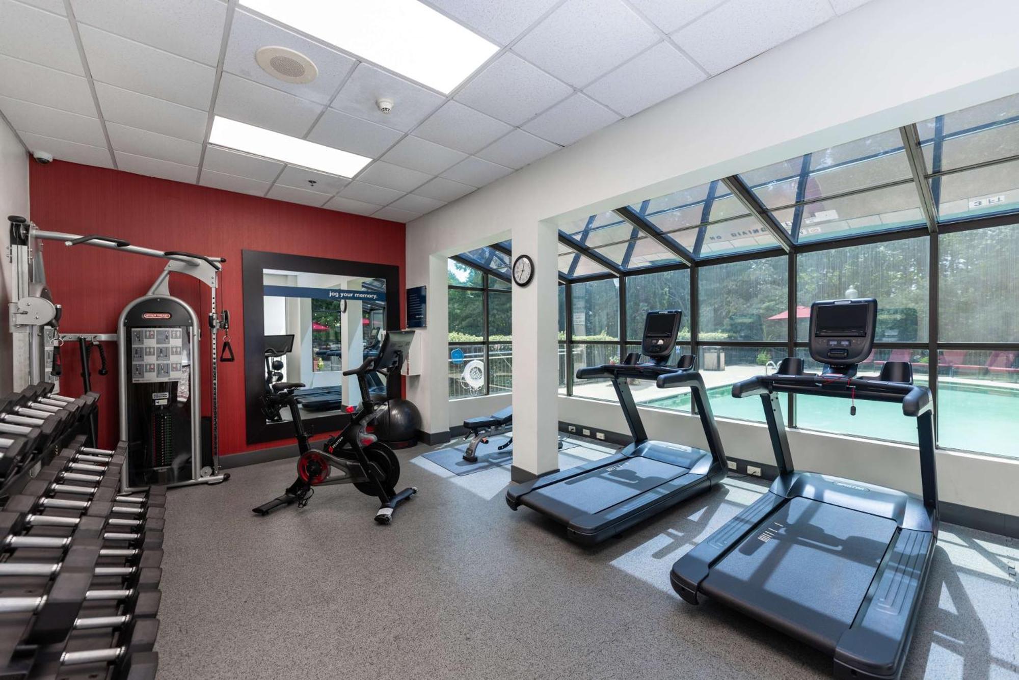 Hampton Inn & Suites Raleigh Cary Lenovo Center Extérieur photo