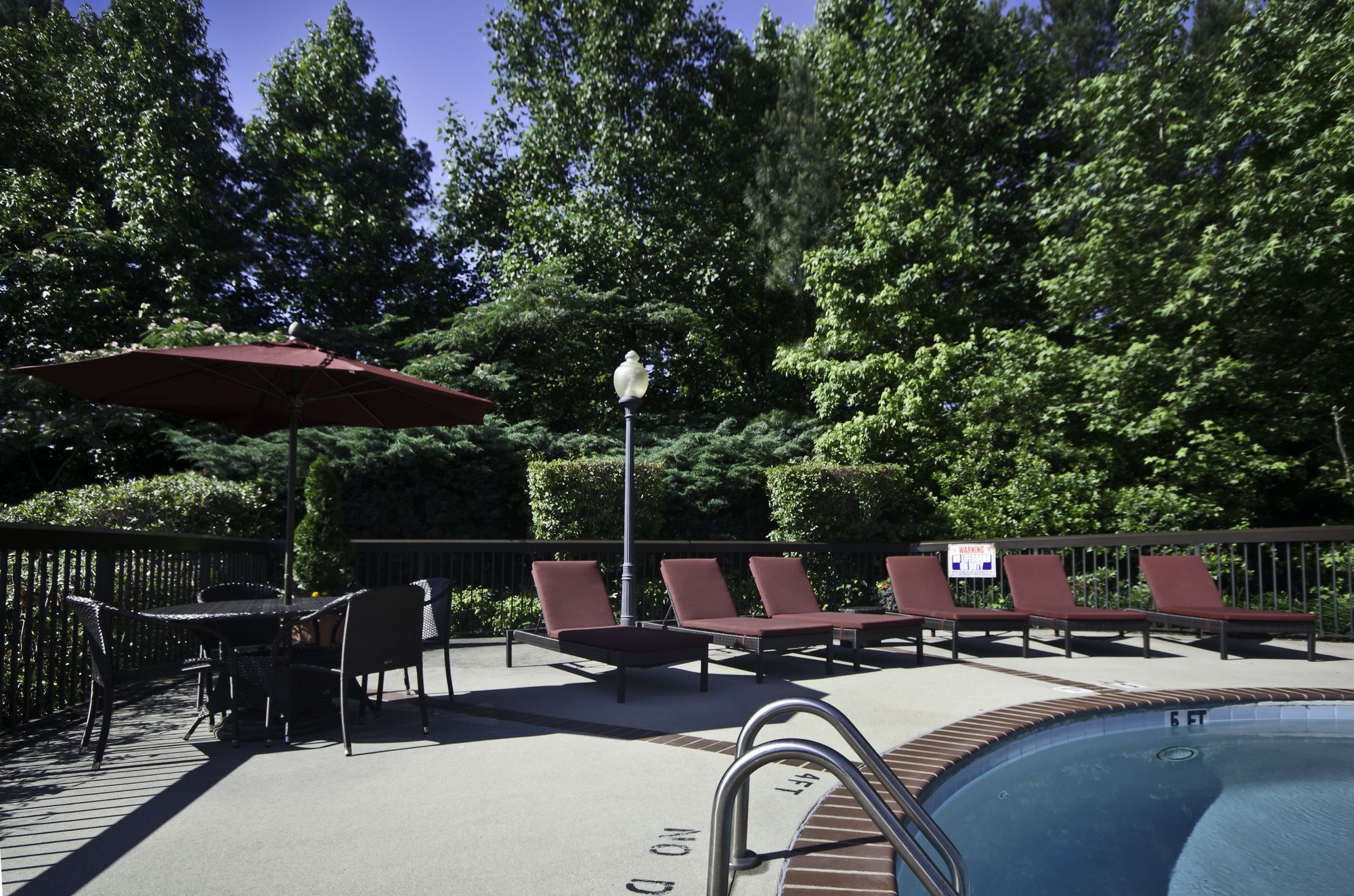 Hampton Inn & Suites Raleigh Cary Lenovo Center Extérieur photo